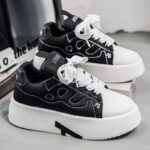 Spring Casual Shoes Round Toe Lace-up Chunky Sole Dad Shoes Personalized Solid Color Sneakers for Men - Image 5