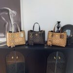 New Style Shoulder Bag with a High-End Feel, Versatile Crossbody Bag - Image 2