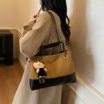 High-Appearance Women's Bag 2027 New Model Large-Capacity Commuter Handbag - Image 2
