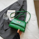temperament commuting shoulder - Image 7