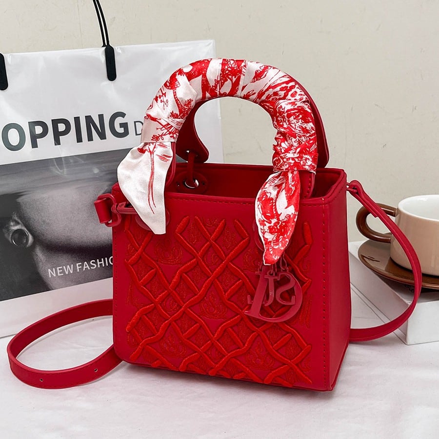O1CN01FnzqqK1KRmqVrRGLC_!!2215868691161-0-cib one-shoulder crossbody women's bag bags - Image 1