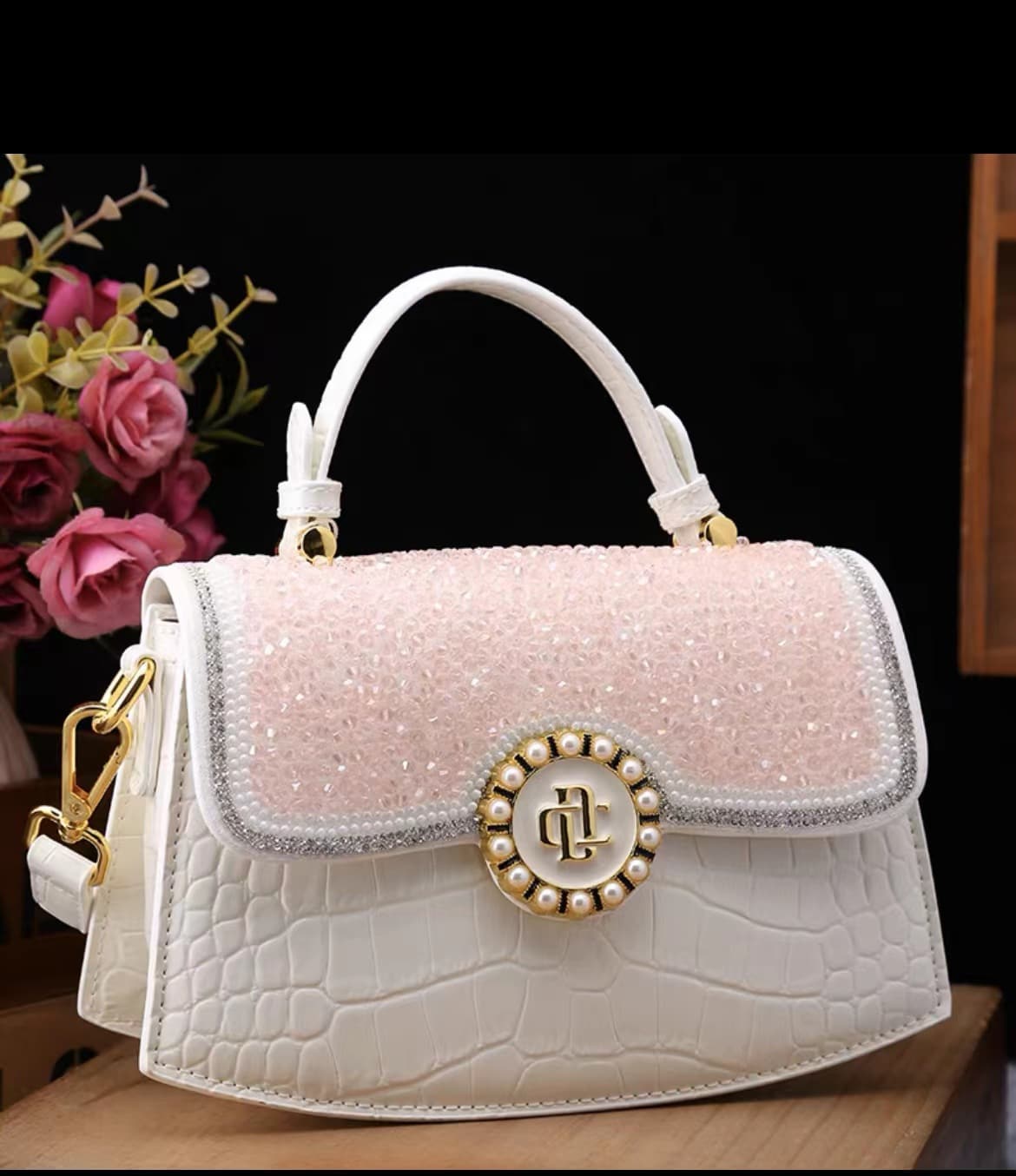 O1CN01HxyUWz1uWChptIu2V_!!2215484966044-0-cib luxury brand counter cross-border commuting - Image 1
