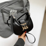 fashionable texture shoulder bag - Image 2