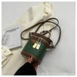 women's portable bucket bag - Image 4
