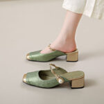 fashionable thick heel Mary Jane sandals