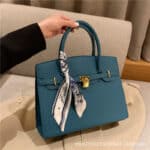 Premium fashionable and stylish tote bag