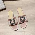 Elegant Outdoor Slippers for Women - Image 3