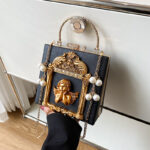 Angel pearl chain bag