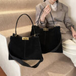 Ladies shoulder handbag tote bag large capacity suede commuter - Image 4