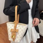 Monica Qiqi 2025 New All-match One-shoulder Underarm Bucket Bag