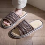 Summer Linen Slippers Women's Indoor Sweat-absorbent Beach Couple Slippers - Image 3