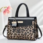 Leopard Print Patent Leather Fashion Commuter Handbag - Image 4