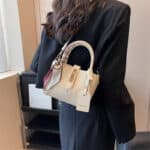 This Year's Trendy Bags for Women New Stylish Versatile Handbag - Image 2