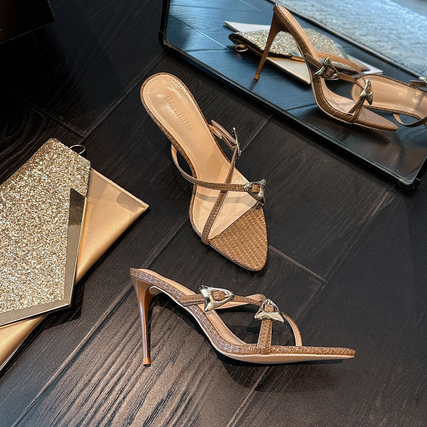 主图-1 New Summer Style Pointed Toe Sandals with Metal Buckle Stiletto Heels - Image 1