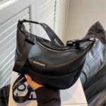 Super Popular Crossbody Bag Korean Style Versatile Dumpling Bag - Image 2