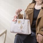 New women's handbag with large capacity and elegant lily embroidery - Image 4