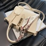This Year's Trendy Bags for Women New Stylish Versatile Handbag - Image 8