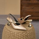Exclusive for cross-border foreign trade: French-style pointed-toe high-heeled sandals - Image 2